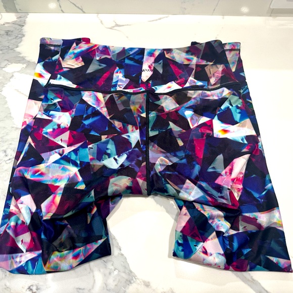 EUC Peloton Jewels in Space High Waisted Reversible Leggings - large - Picture 14 of 14